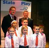 Howard Goodall, Alan Johnson and some primary pupils at State of Play 2007